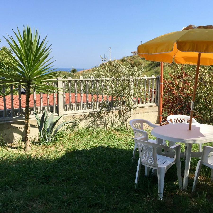 Alba Blu Apartman Santa Caterina Dello Ionio Marina Kültér fotó